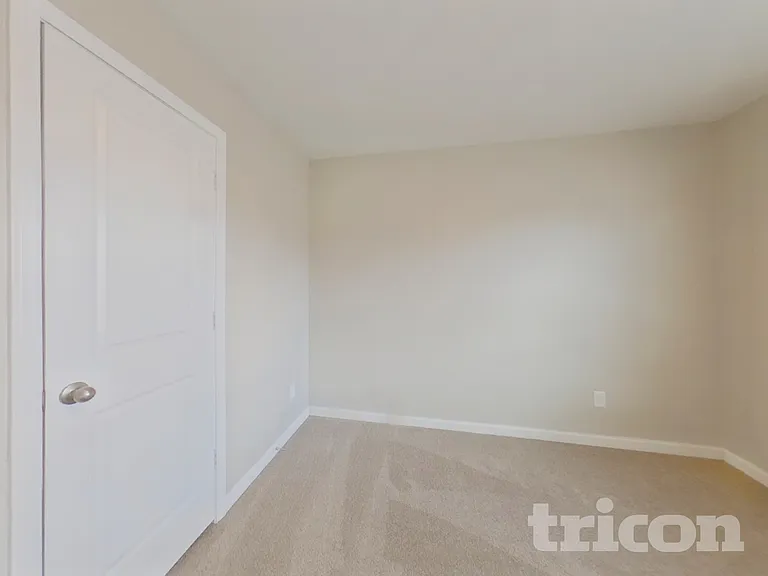 1392 Deutz Dr — Photo 11
