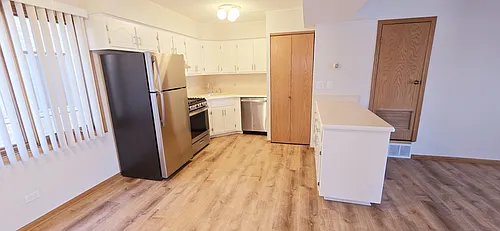 9517 Minnick - #2E Photo 1