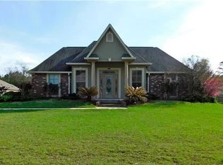 21154 Beau Chateau Blvd, Ponchatoula, LA 70454