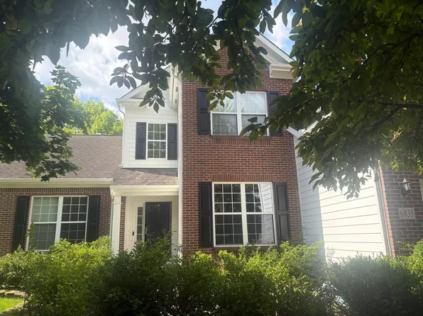 6835 Bishops Crossing Cir, Dublin, OH 43016
