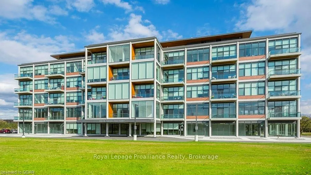 2 bed, $2,900 — Photo 1