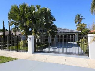 404 NW 136th Pl, Miami, FL 33182