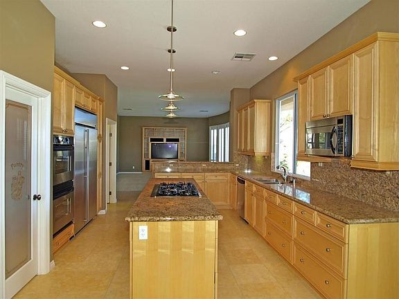3rd image of 2715 Botticelli Dr