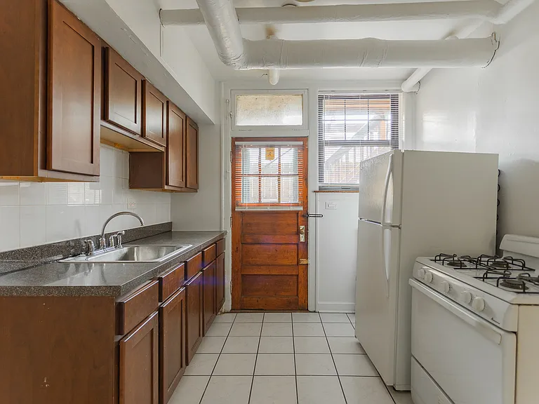 Kitchen 1225-G