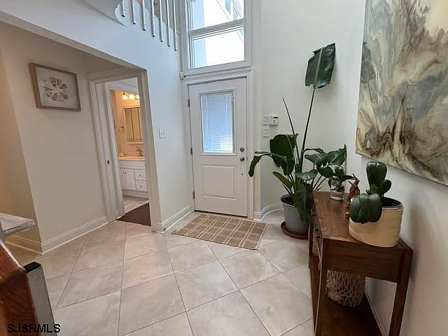 7 bed, 4.5 bath, $30,000 — Photo 4
