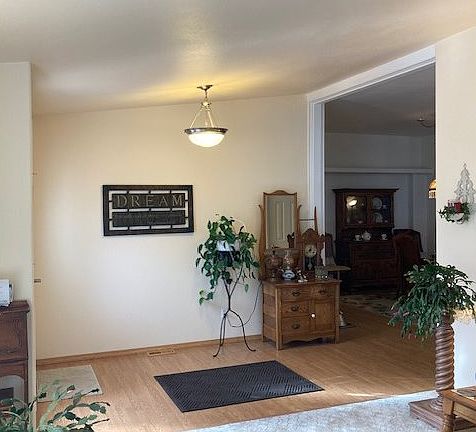 4th image of 2978 NE Privado Ct