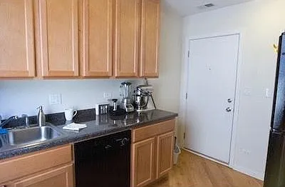 7609 N Bosworth Ave #3N — Photo 6