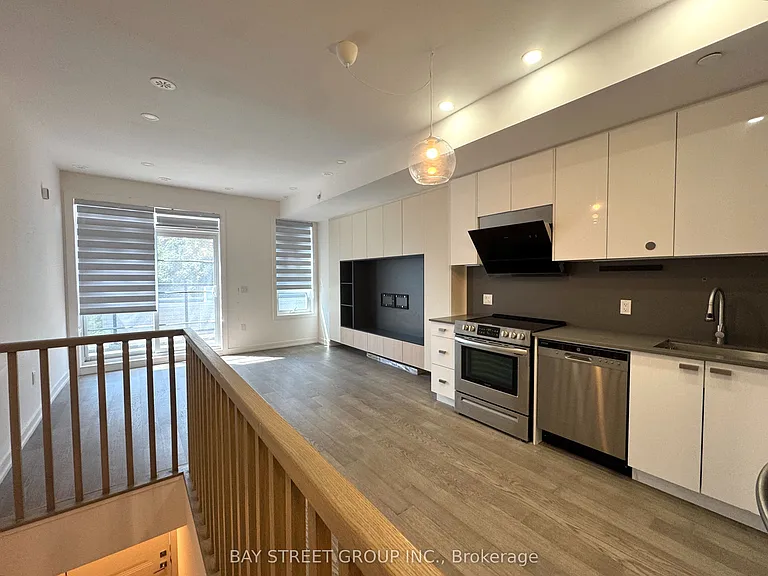57 Finch Ave W #33 — Photo 4