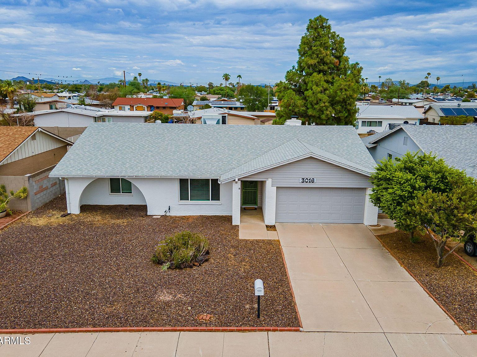 3016 W ACOMA Drive, Phoenix, AZ 85053 | Zillow