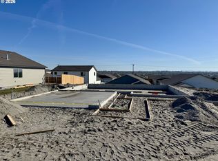 872 E Kinsley Ave, Hermiston, OR 97838