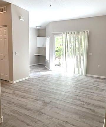 5th image of 8760 Center Pkwy APT 308