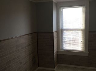 1402 Main St, Hellertown, PA 18055