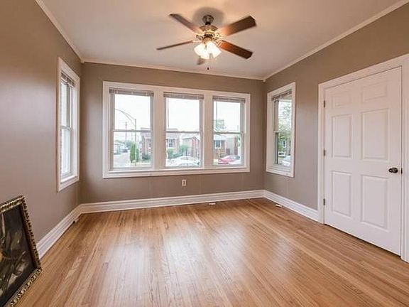 5th image of 2815 N Marmora Ave #1
