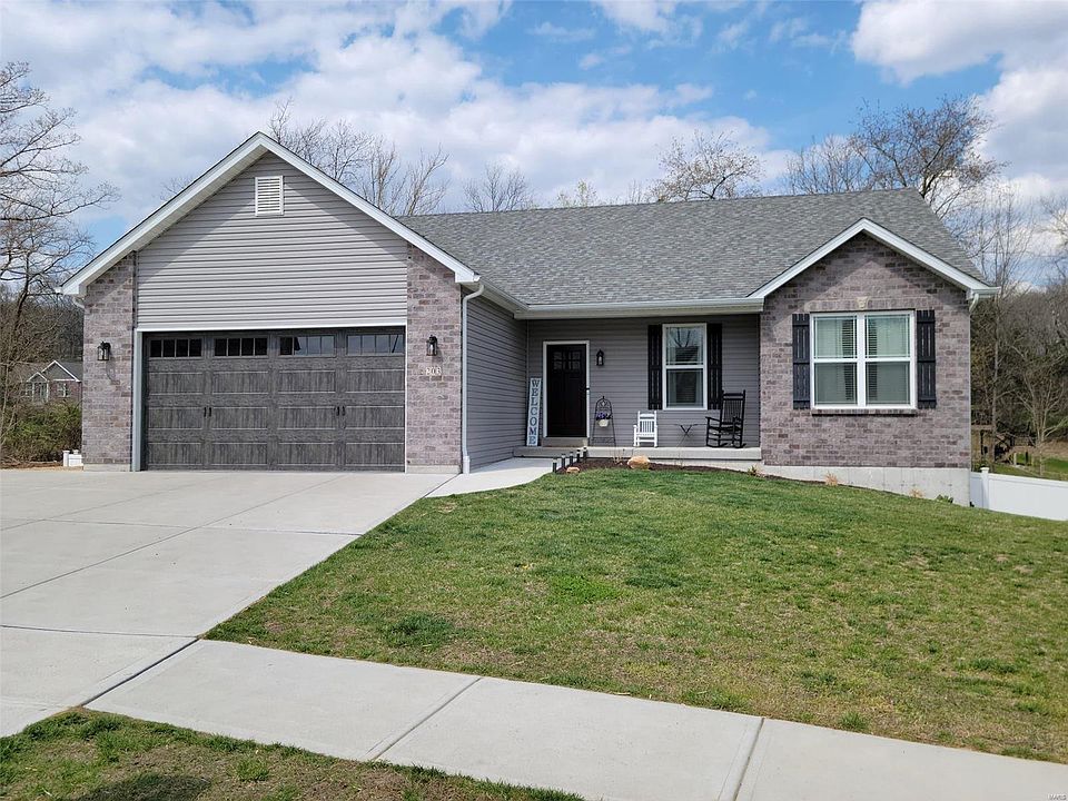 1st image of 203 Welsford Ct