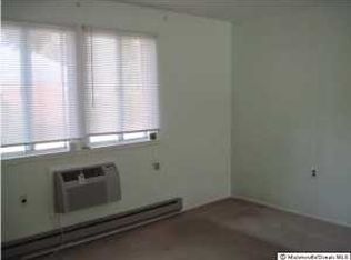 10 Mohican Trl, Westampton, NJ 08060