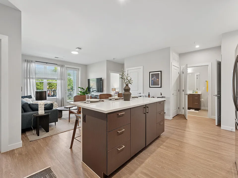 Alta NOVA Apartments & Townhomes