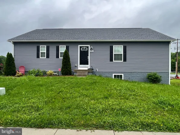 102 Humanitarian Way, Martinsburg, WV 25401