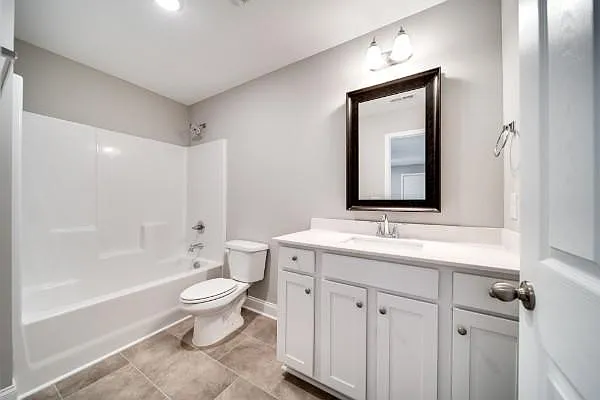 1398 Wentworth Dr — Photo 23