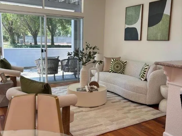 1653 Parkview Green Cir, San Jose, CA 95131