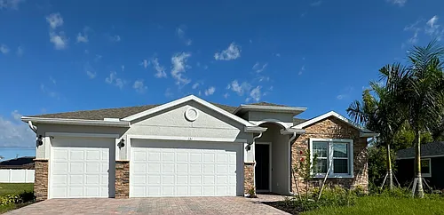 131 SW 19th Ln Photo 1