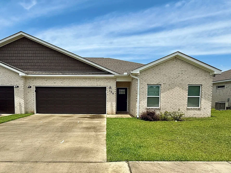 109 Jennie Dr