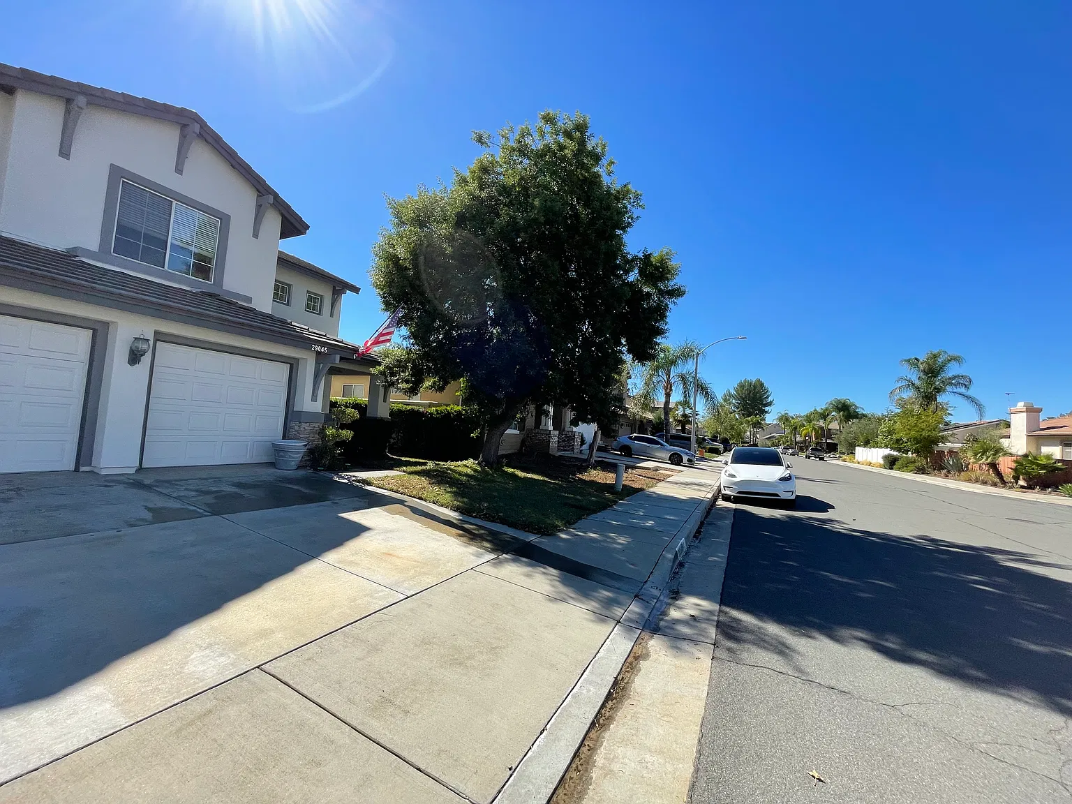 4 bed, 2357 sqft, $3,100 — Photo 4