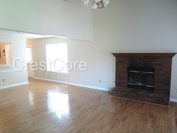 2nd image of 4400 Forest Valley Dr