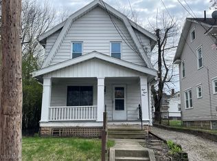 884 Glenn St, Akron, OH 44320