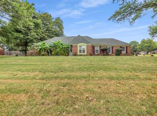 7218 Barnstable Rd, Memphis, TN 38125
