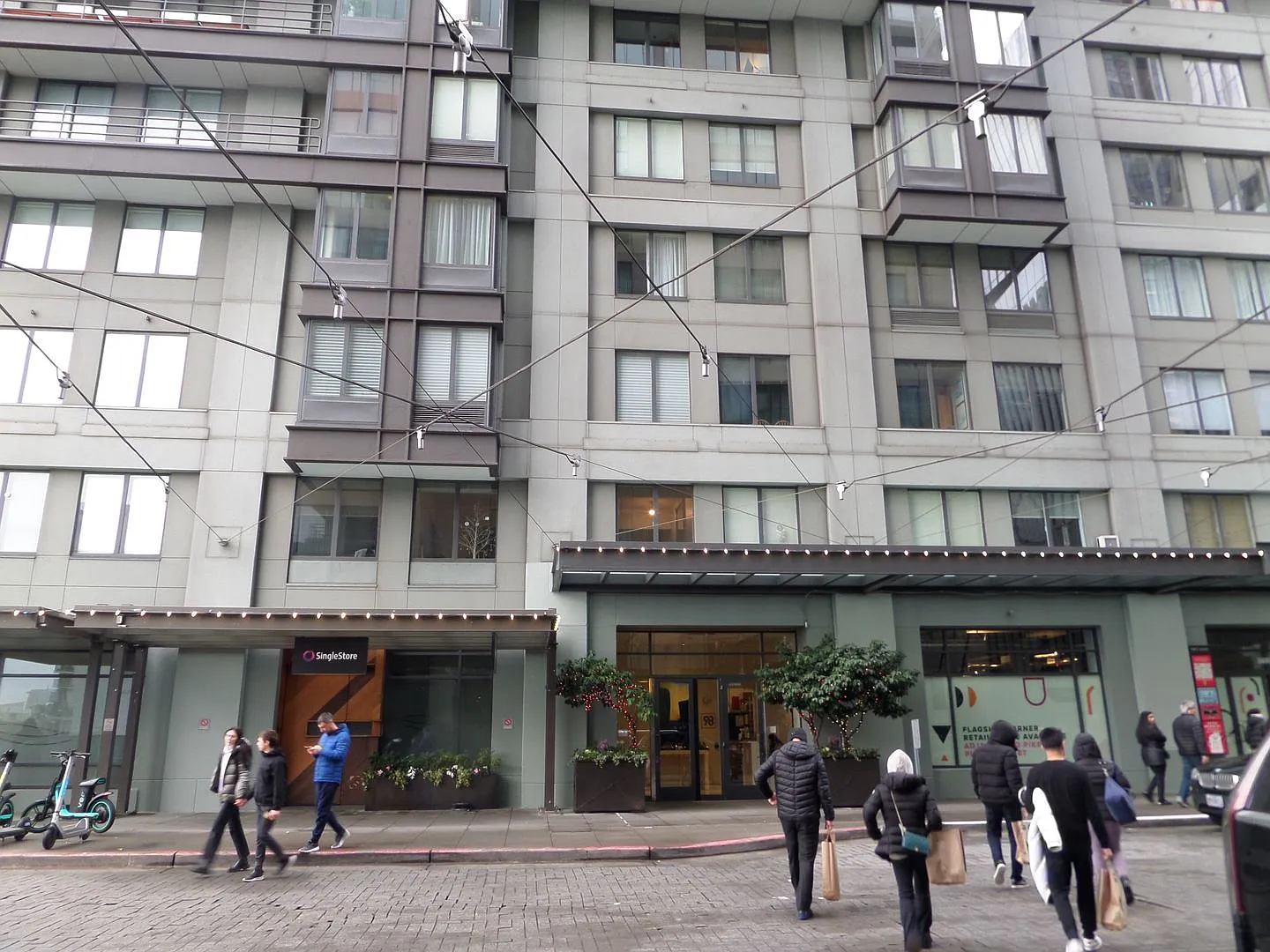 Unbeatable Price! Adorable One Bedroom Seattle Condo In Unbeatable Location - Walk To Pike Place ... — Photo 2