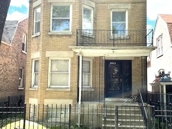 1138 N Avers Ave, Chicago, IL 60651