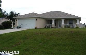 1st image of 1013 NE 2nd Pl