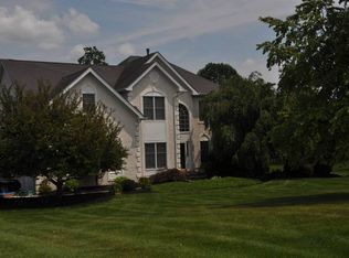 12 Kalan Farm Rd, Hampton, NJ 08827