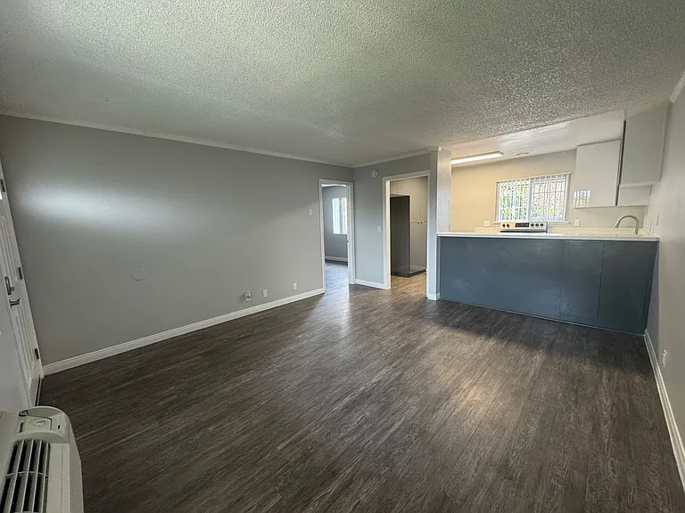 Villa Del Sol Apartments — Photo 35