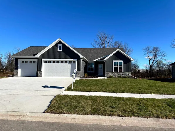 N9266 Constellation Dr, Appleton, WI 54915