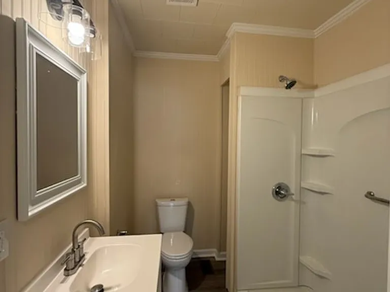 3318 S Irby St — Photo 6