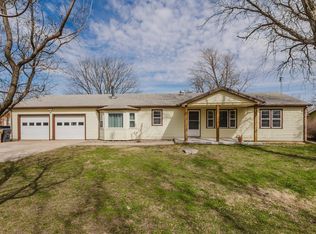 314 W Virginia Rd, Andover, KS 67002