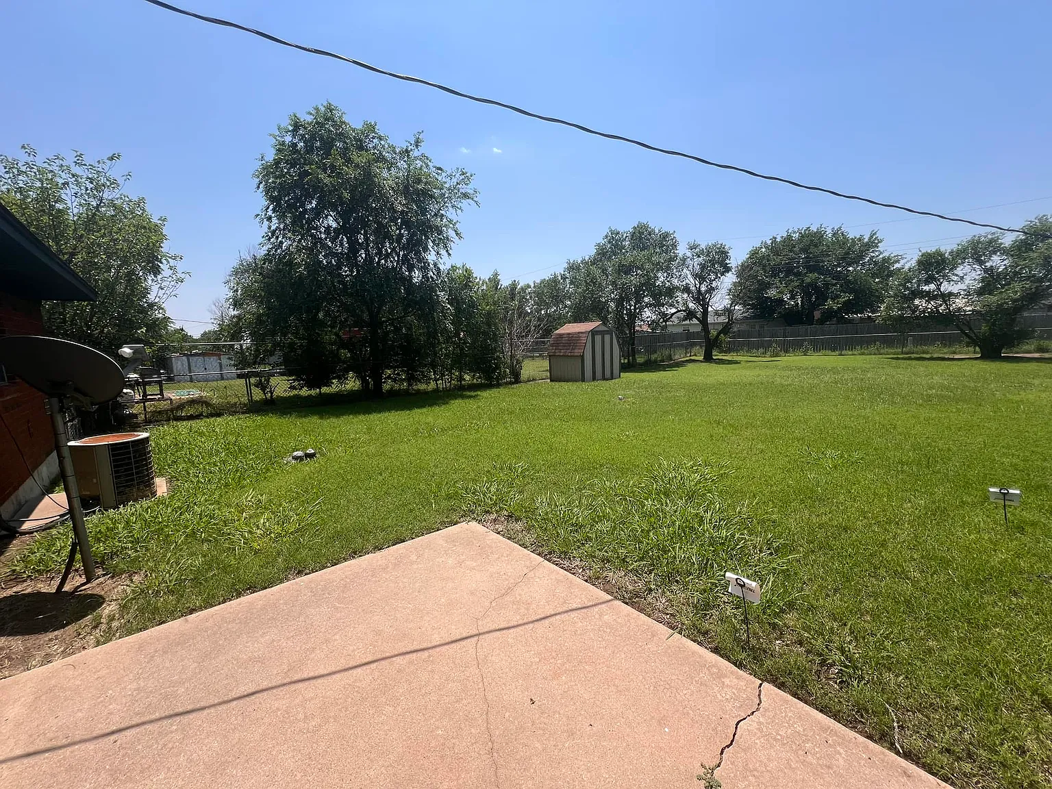 3 bed, 1400 sqft, $1,200 — Photo 3