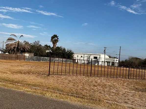2923 Sunflower Dr N, Donna, TX 78537