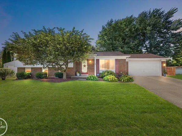 37947 Streamview Dr, Sterling Heights, MI 48312