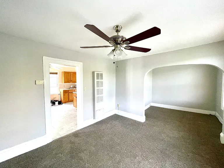 32 Wilmer Ave — Photo 6