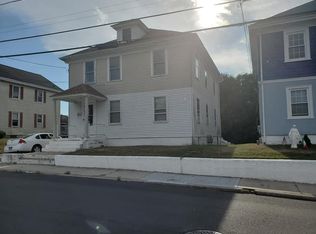 20 Pond St, Westerly, RI 02891