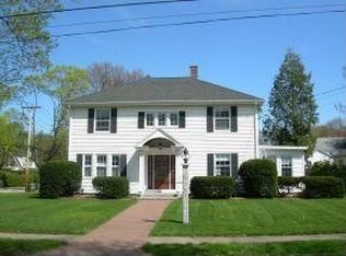 21 Chester St, Nashua, NH 03064