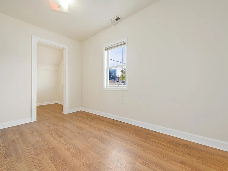 1720 N Saint Louis Ave #2 — Photo 9