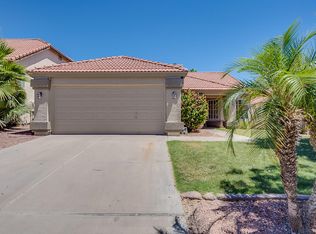 3236 E Silverwood Dr, Phoenix, AZ 85048