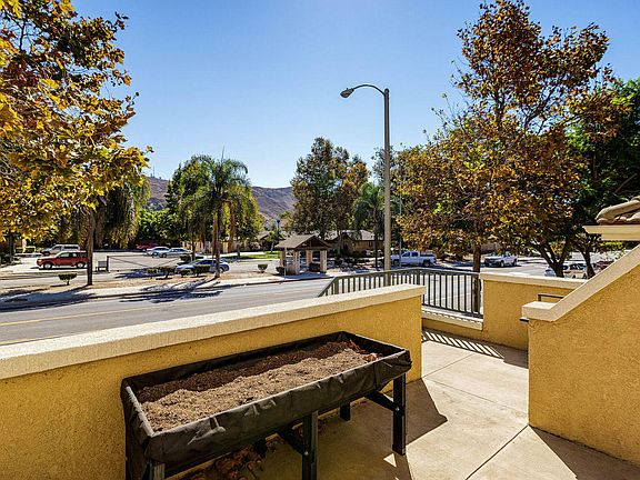 2nd image of 2369 N Ventura Ave #50