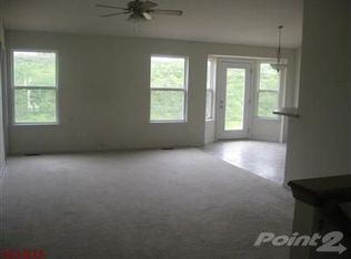 400 Sandra Way, Winfield, MO 63389