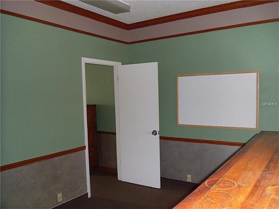 3rd image of 1456 E Michigan St #1456