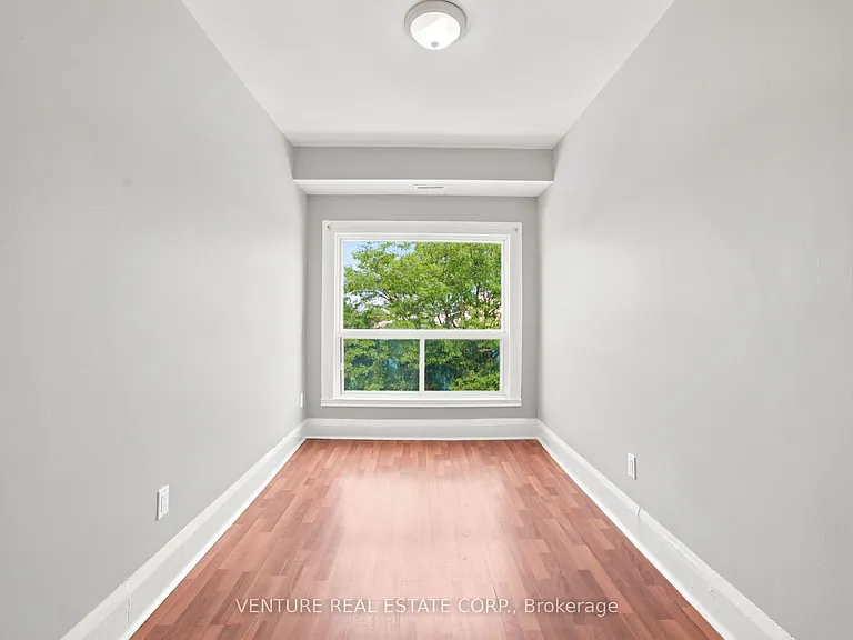 1228 Saint Clair Ave W #3 — Photo 15