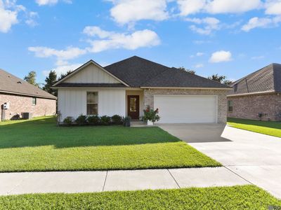 2387 Woodland Ct, Port Allen, LA, 70767